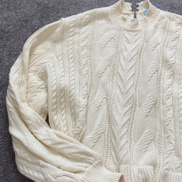 Draper James RSVP Ivory Ruffled Scallop Hem Cable Knit Sweater, XXL - Picture 5 of 10